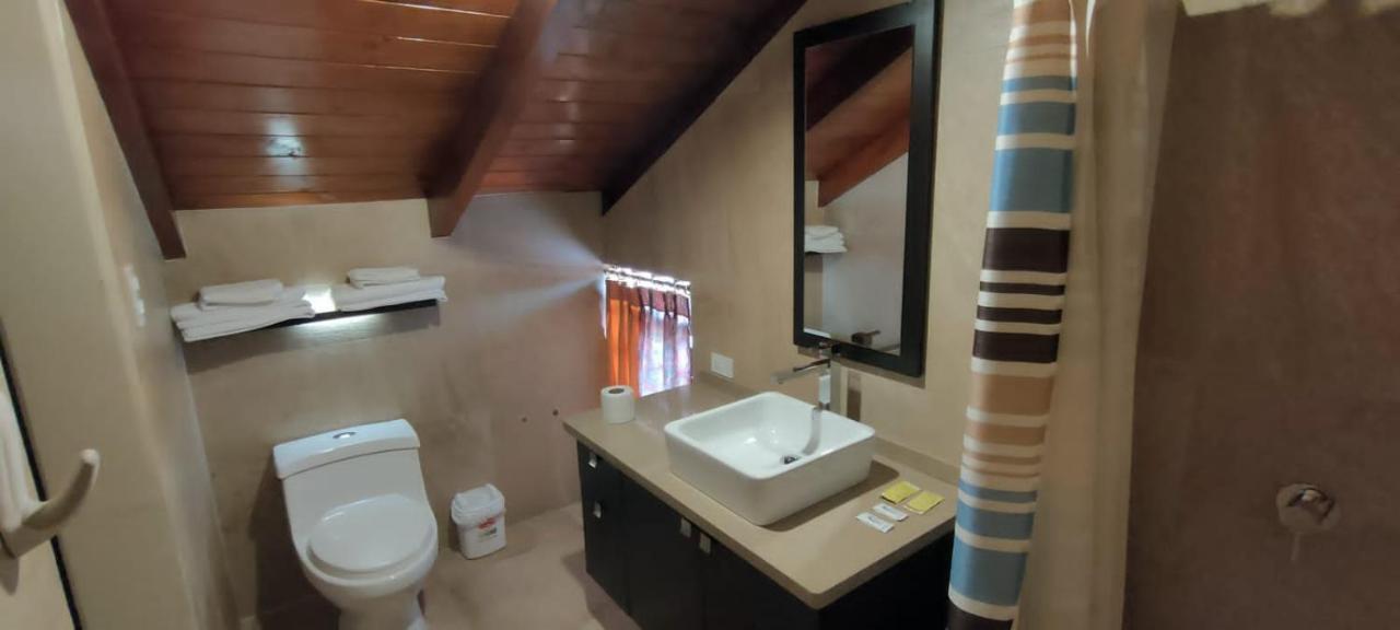 Hostal Dulce Hogar Latacunga Exteriör bild