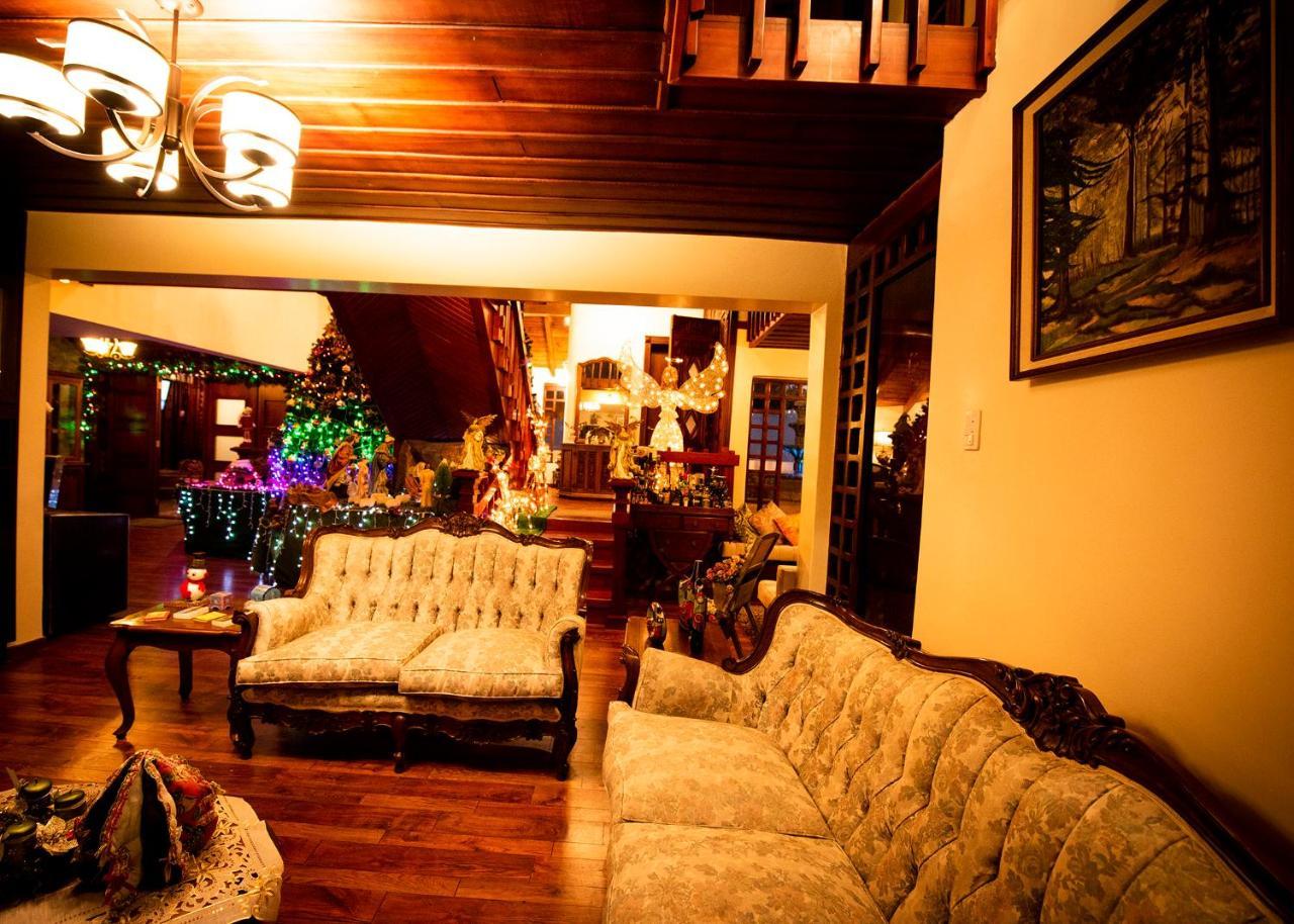 Hostal Dulce Hogar Latacunga Exteriör bild