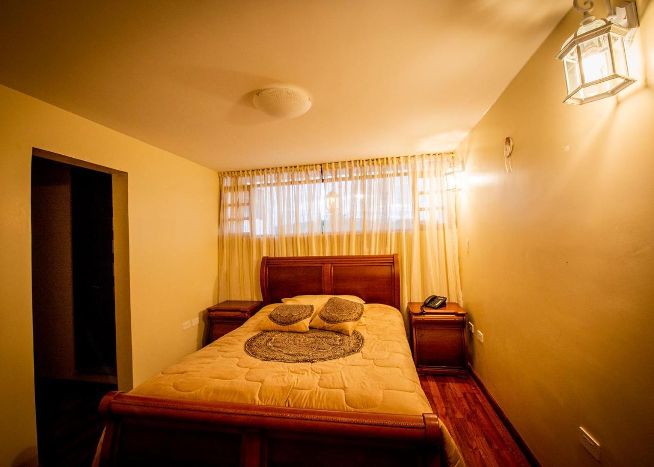 Hostal Dulce Hogar Latacunga Exteriör bild