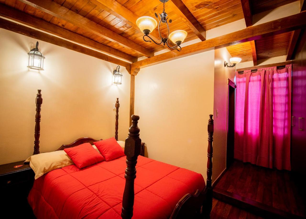 Hostal Dulce Hogar Latacunga Exteriör bild