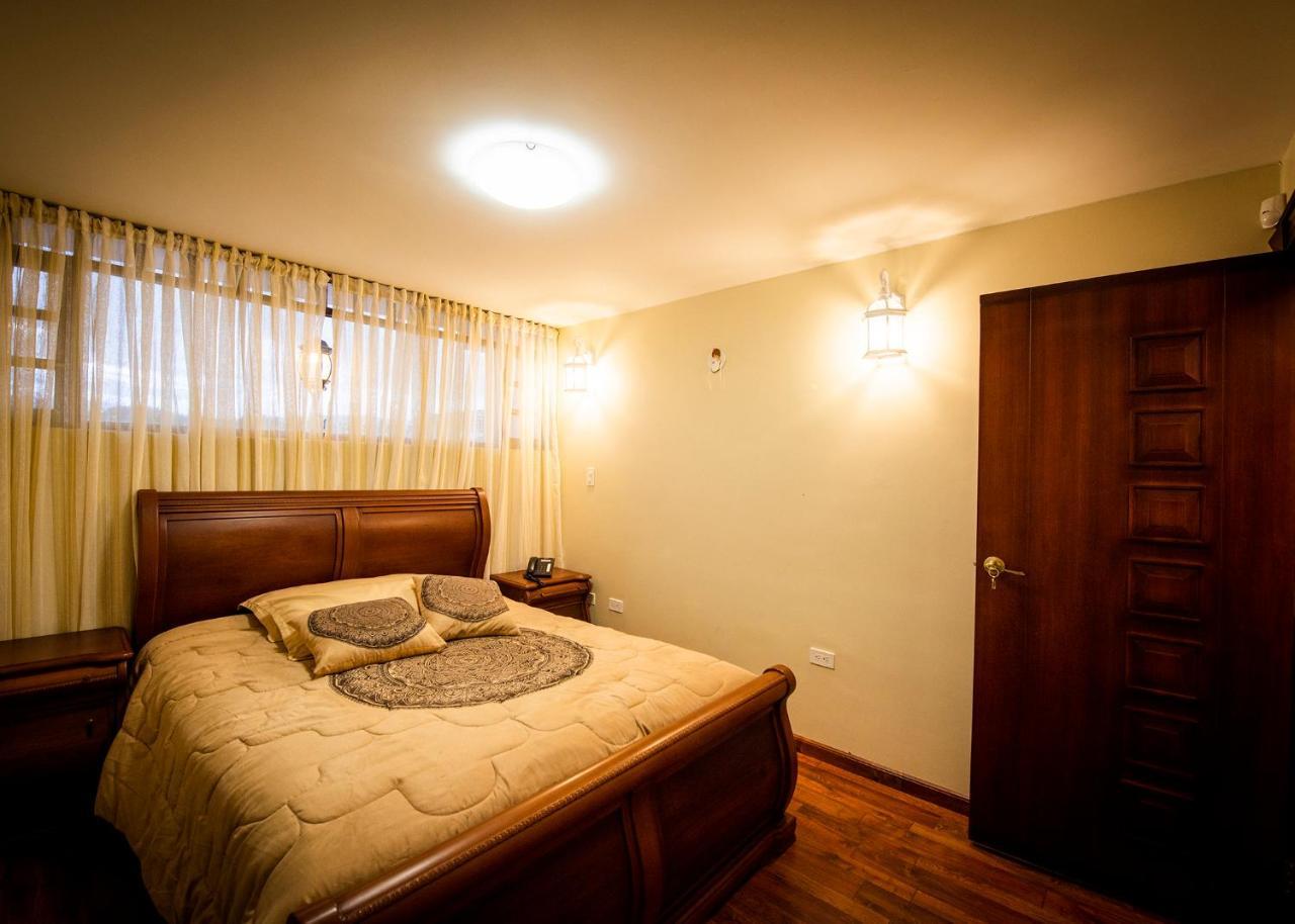 Hostal Dulce Hogar Latacunga Exteriör bild